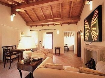 Borgo Storico Seghetti Panichi4