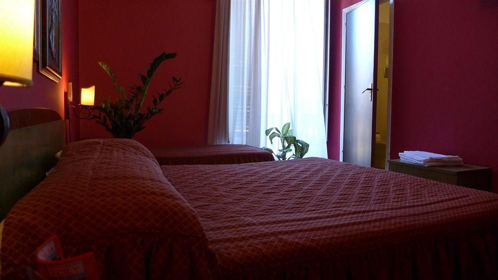 Hotel Moderno2