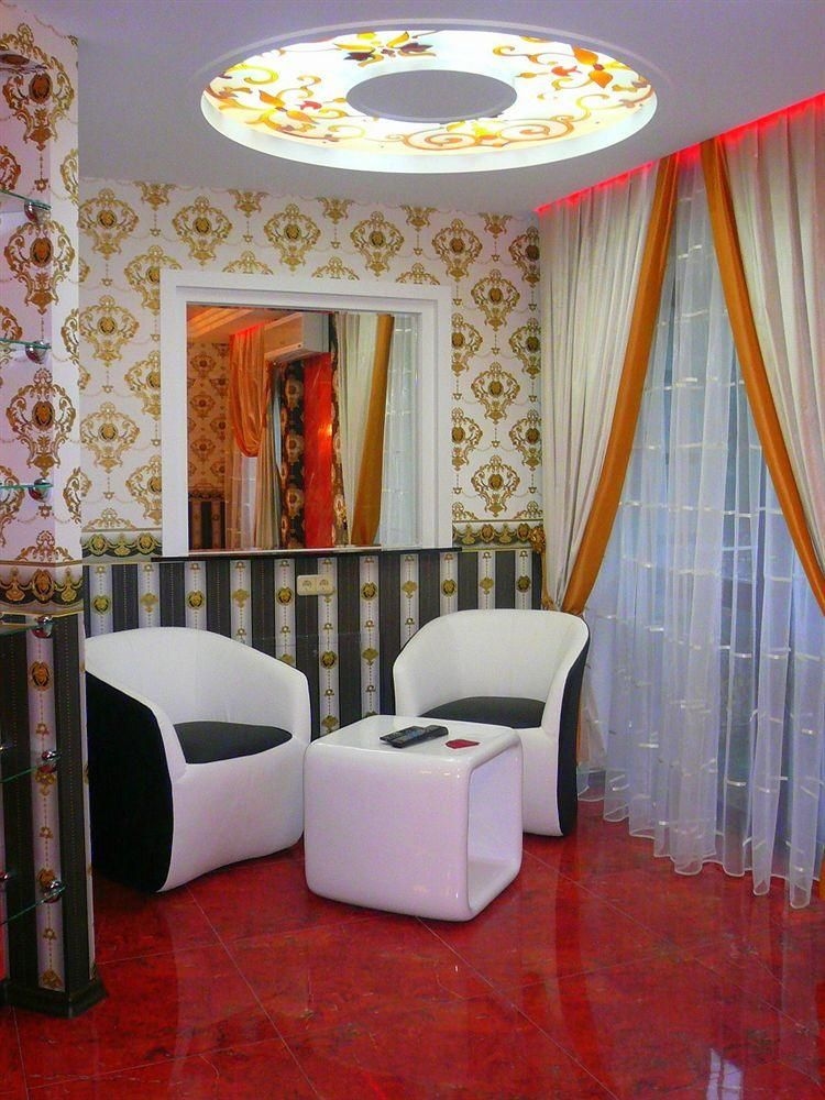 Prestige Hotel3