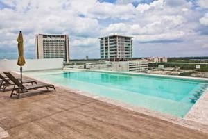Barcelona Tower Suites0