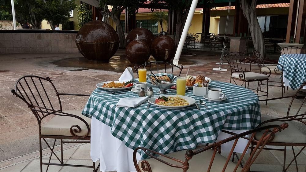 Hotel Real de Chapala1