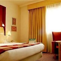 Holiday Inn London Heathrow Ariel3