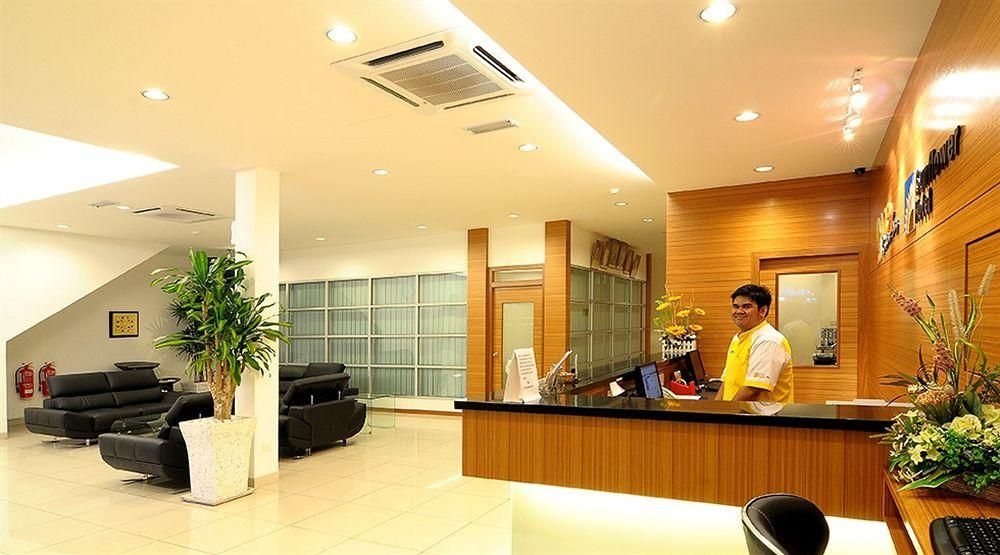 Hotel Sunflower1