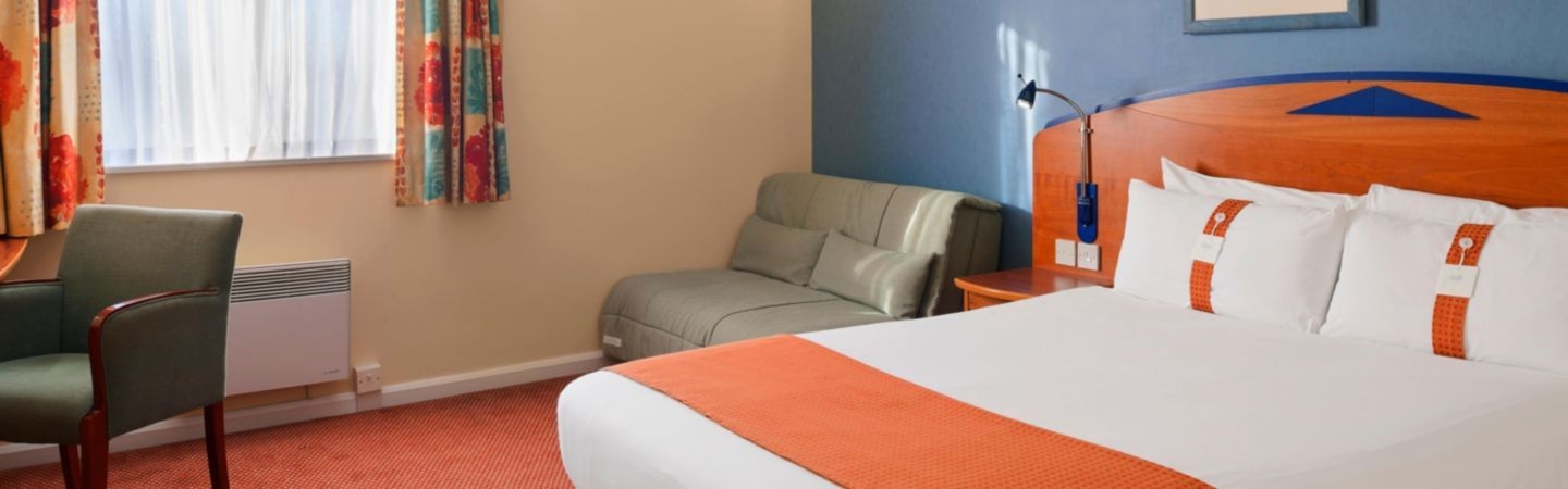 Holiday Inn Express Liverpool Knowsley M57jct41