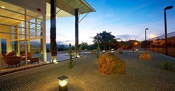 Airways Hotel4
