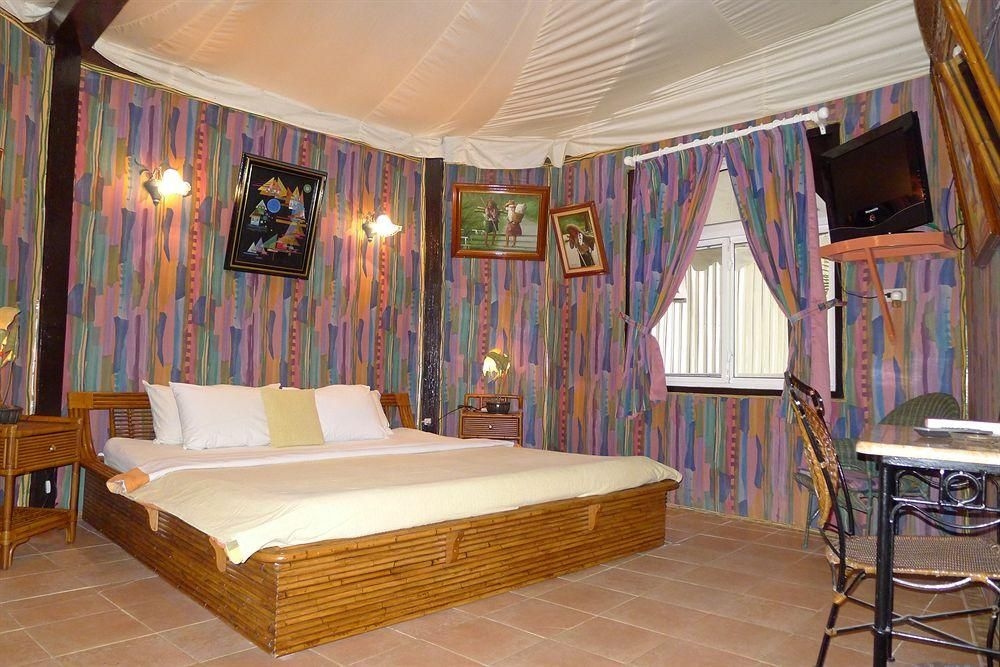 La Reserve Resort Hotel0