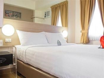 Tune Hotel Ortigas0