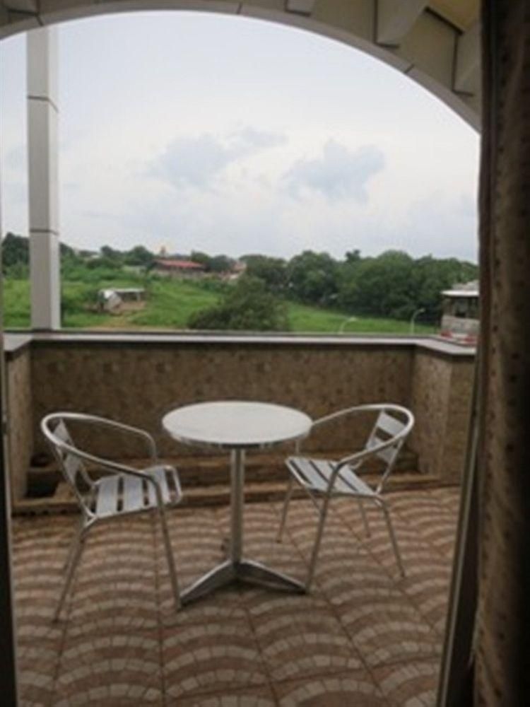 Palawan Palm Suites3
