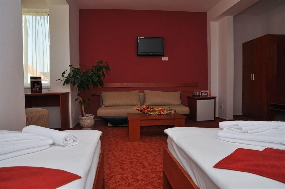 Alexis hotel4