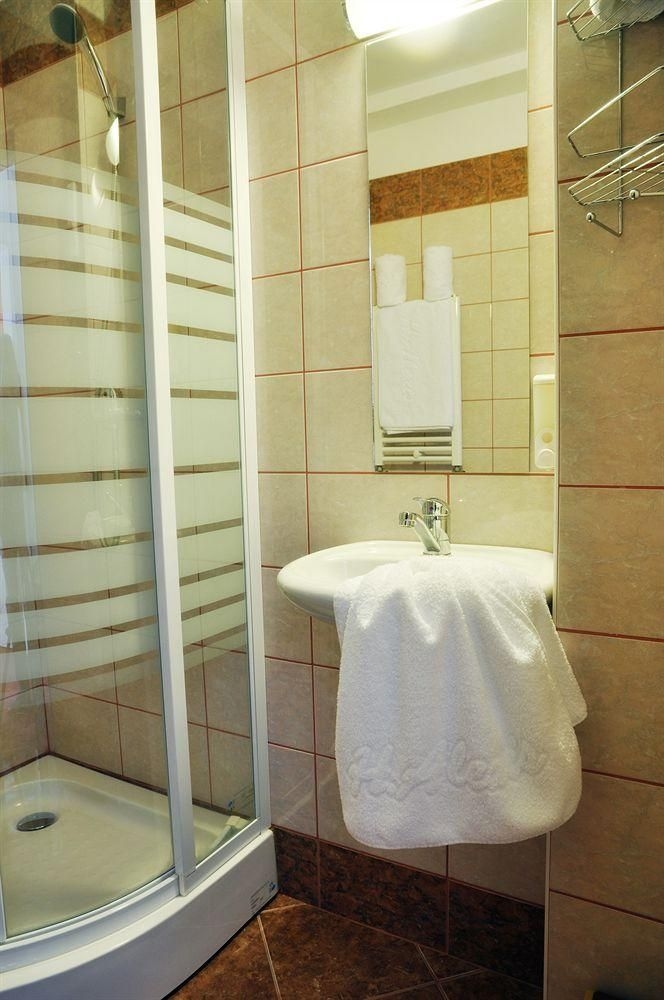 Alexis hotel0