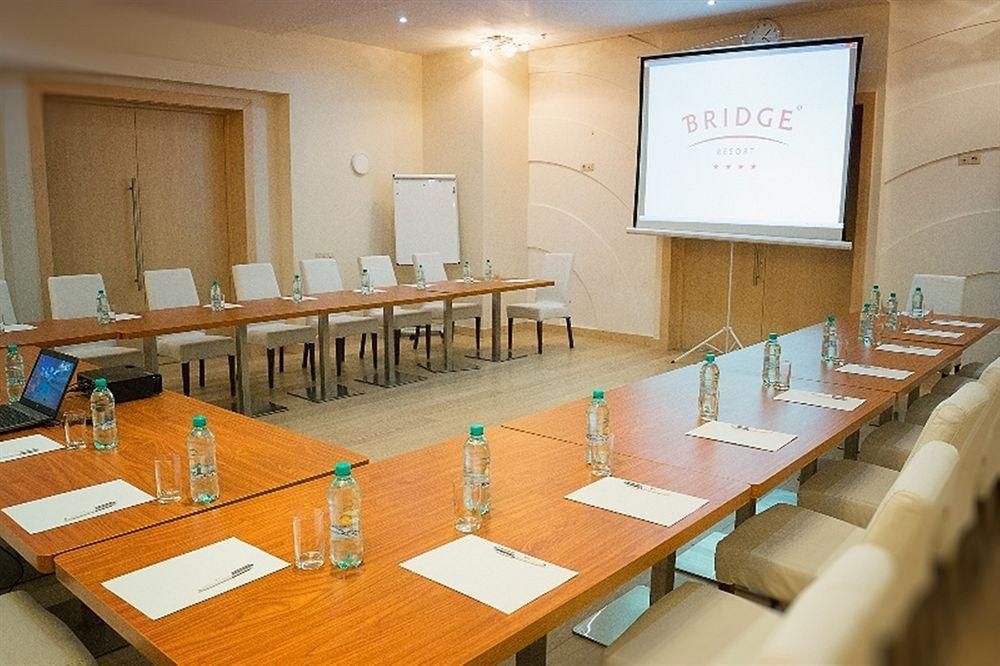 Bridge Resort1