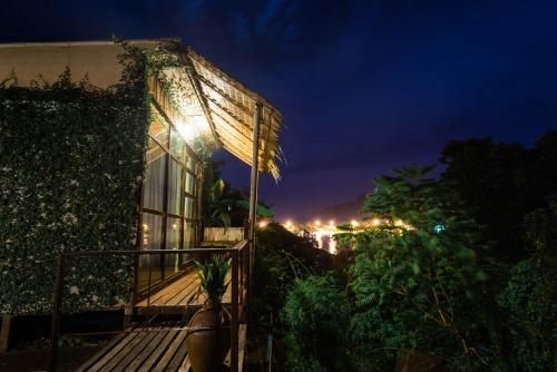 Phi Phi Sea Sky Resort4