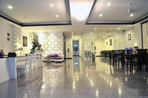 โรงแรมโคคูน ป่าตอง (Cocoon Patong Hotel)0