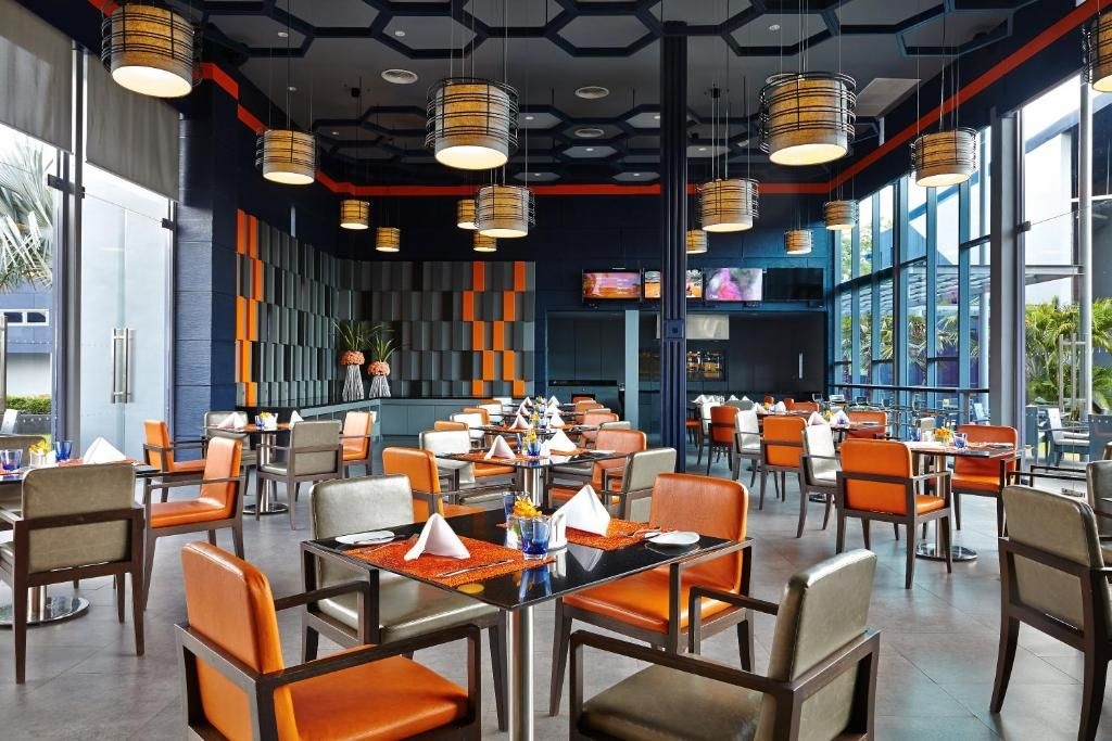 อมารี บุรีรัมย์ ยูไนเต็ด (Amari Buriram United)2