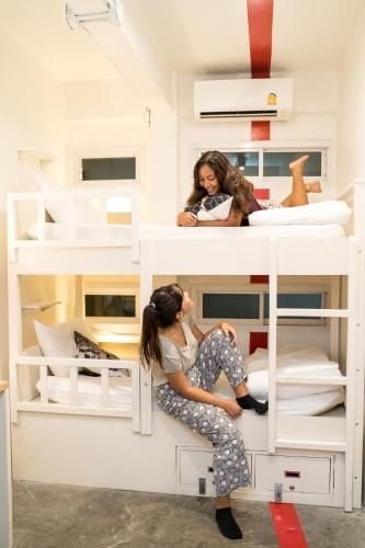 กีลมโบ โฮสเทล สีลม - เอชคิว (Qilombo Hostel Silom - HQ)3