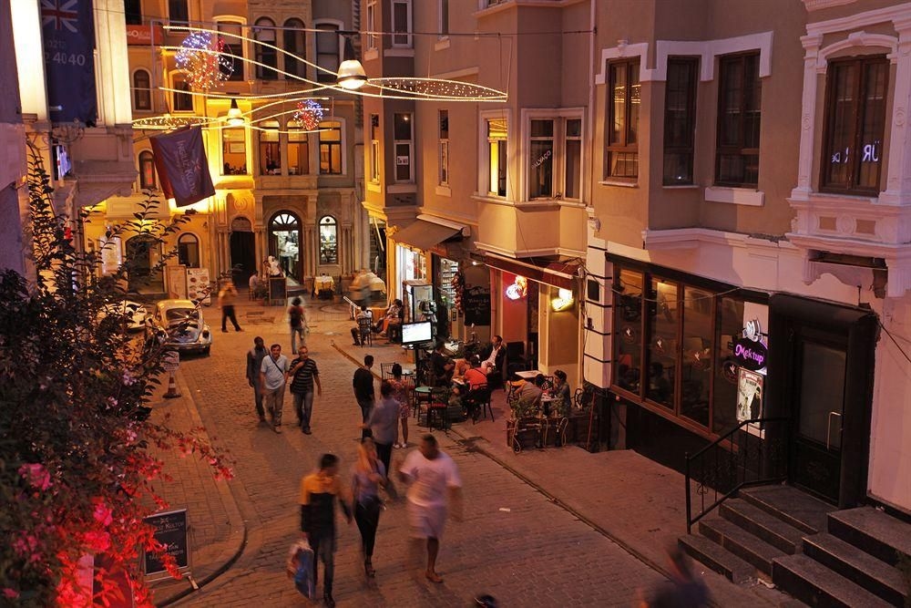 Taksim Istiklal Suites1