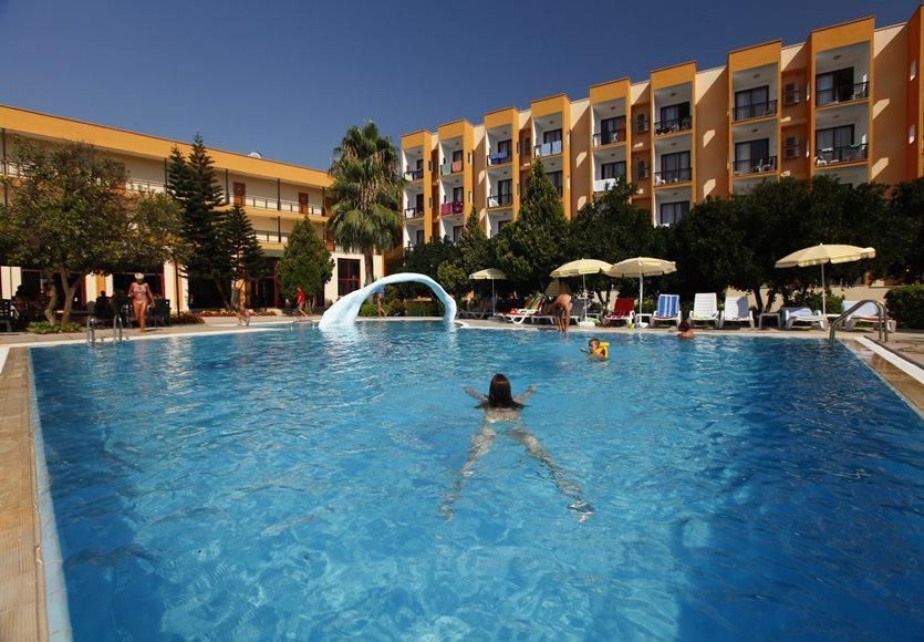 Club Hotel Mira2