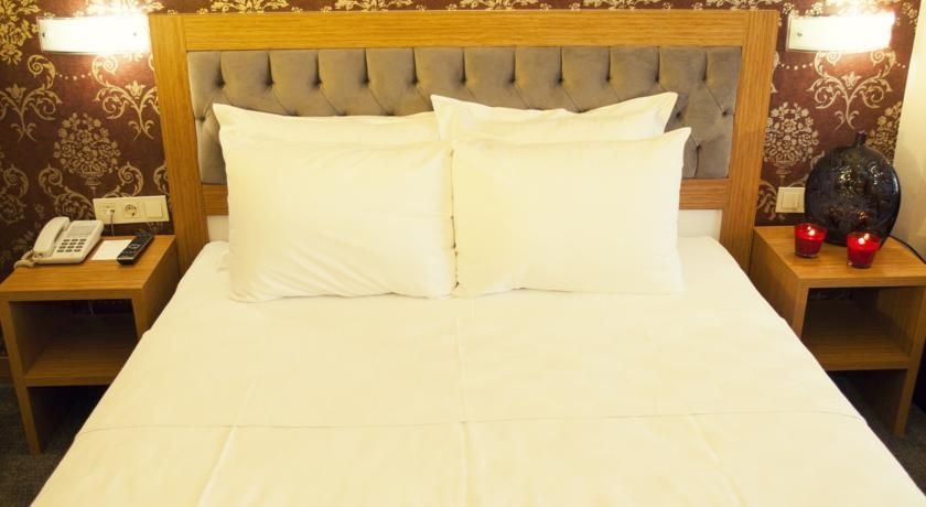 Helikon Business Hotel1