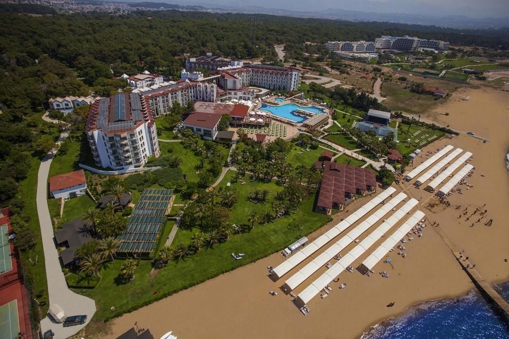 Arcanus Side Resort2