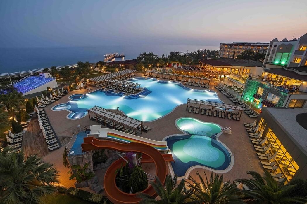 Arcanus Side Resort4