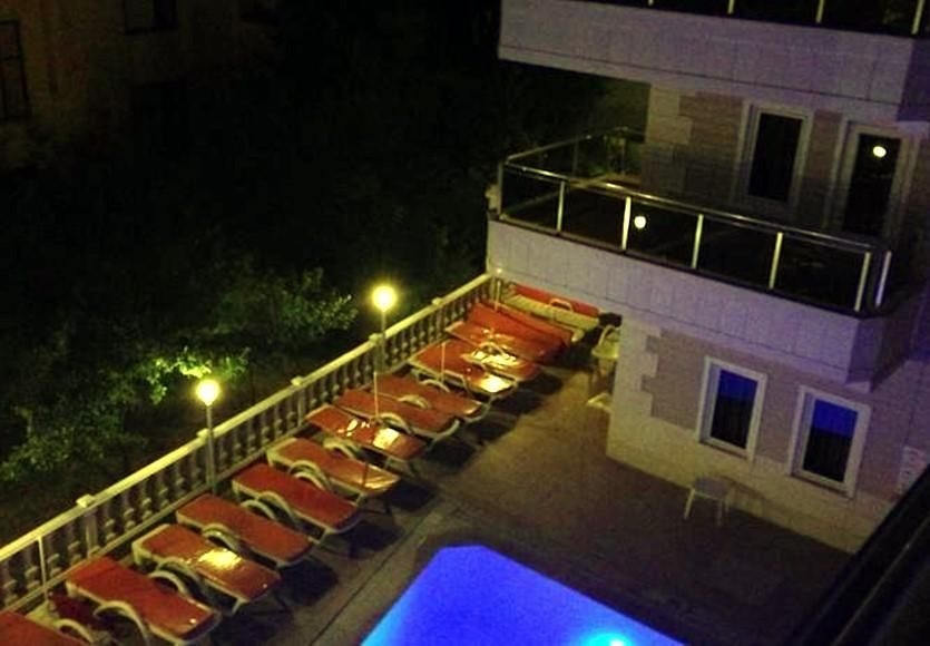 Club Seven Hotel4