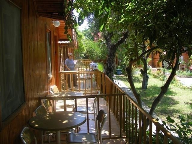 Bykara Motel4
