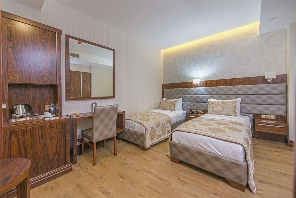 Midmar Deluxe Hotel3