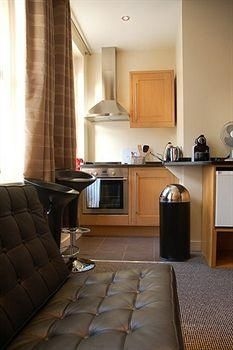Covent Garden Apartments4