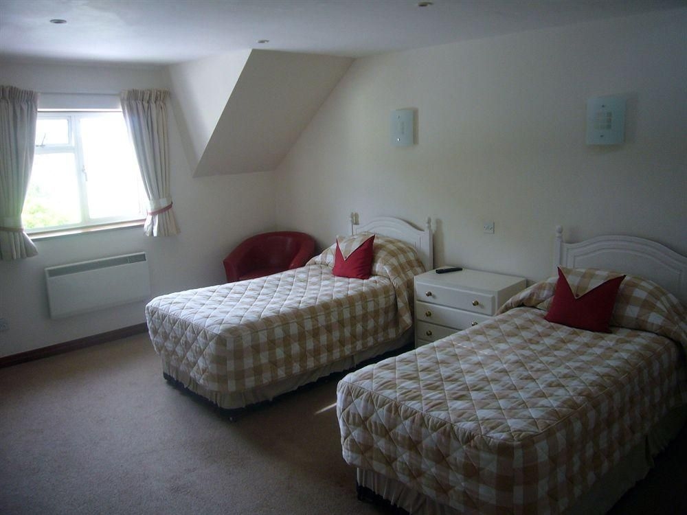 Undercliff Guest House2