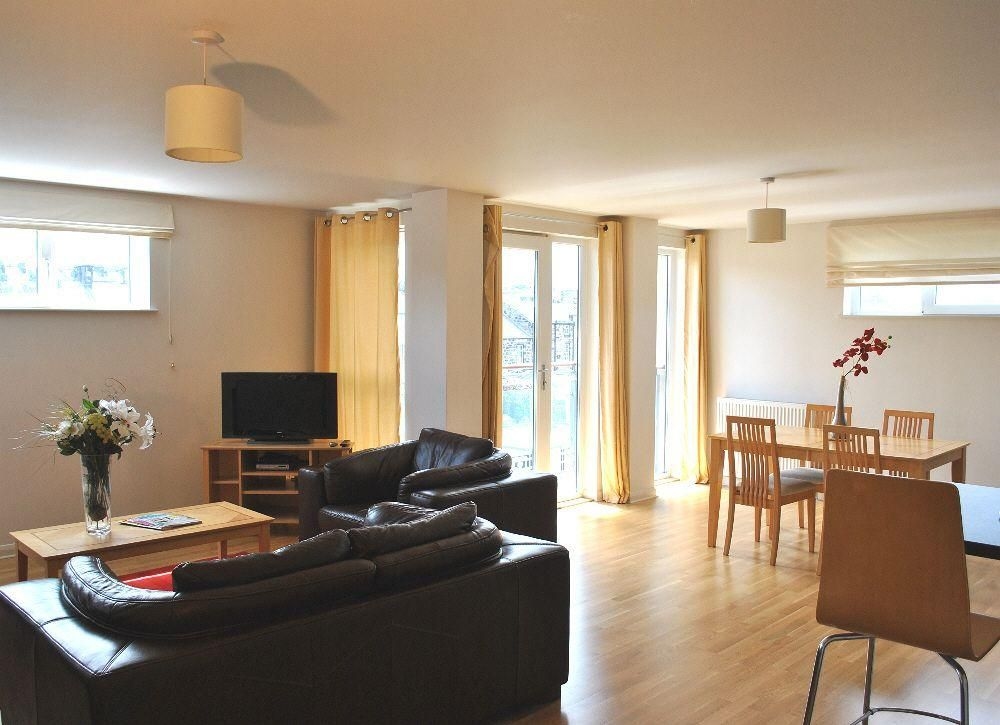 Dreamhouse Apartments Edinburgh Tollcross4