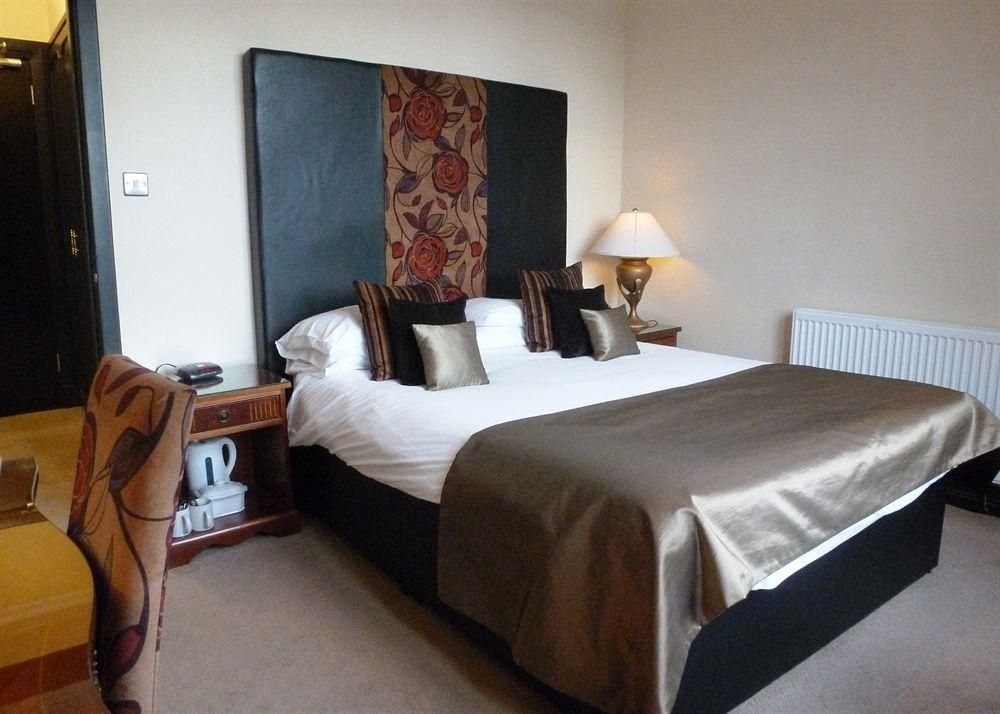 The Popinjay Hotel and Spa3