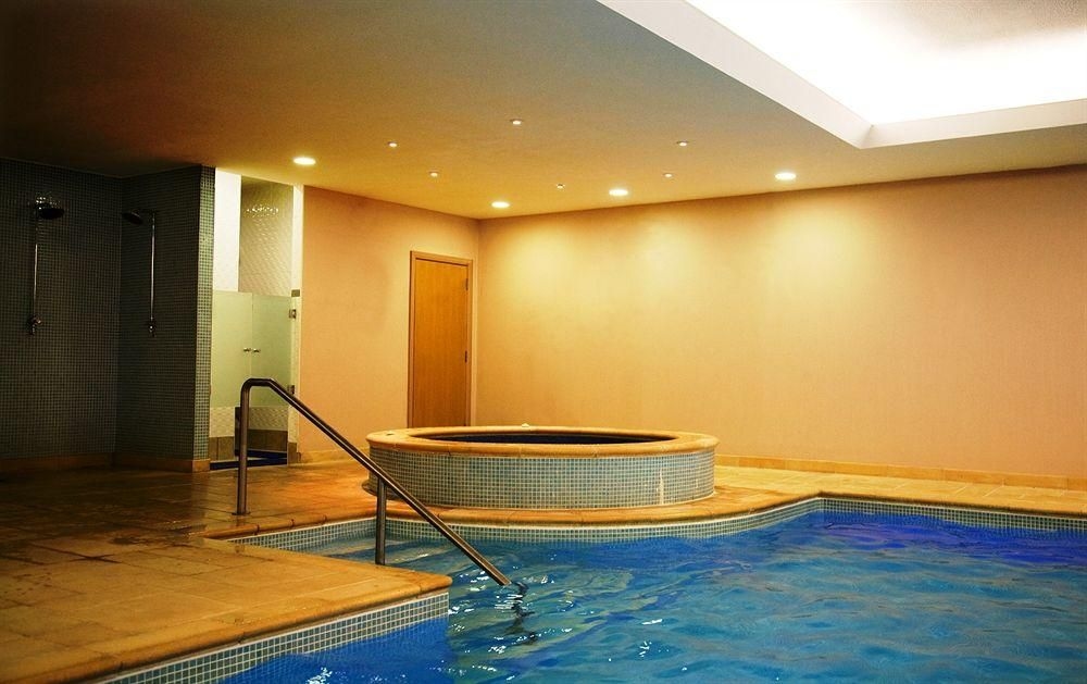 The Popinjay Hotel and Spa0