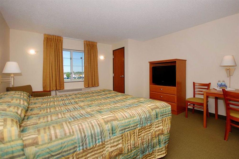 Suburban Extended Stay Ofallon3