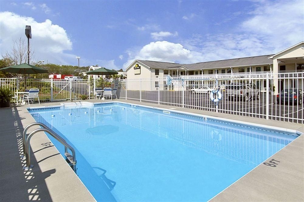 Sylvania Inn3