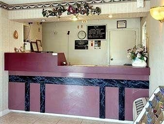 Super 8 Motel Wildwood3