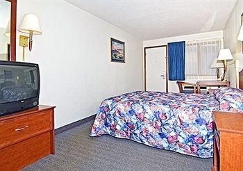 Rodeway Inn Kadoka2