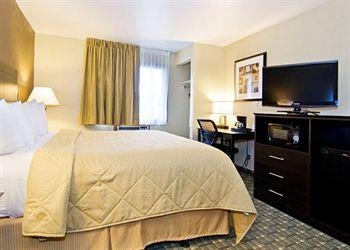 Quality Inn And Suites Decorah1