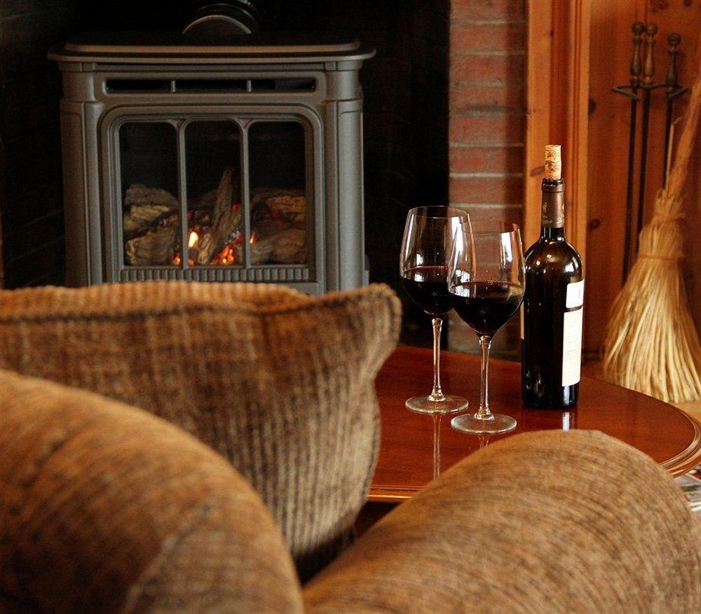 Brewster Inn3