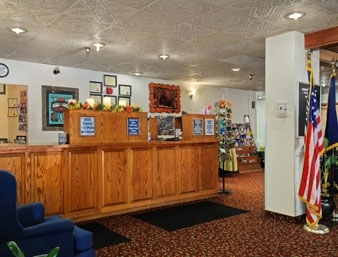 Brewster Inn0