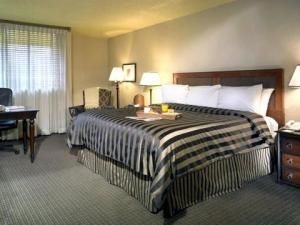 Shula's Hotel & Golf Club1