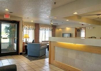 Baymont Inn and Suites Murray3