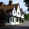 ดิ โอลด์ เบลล์ (The Olde Bell)0