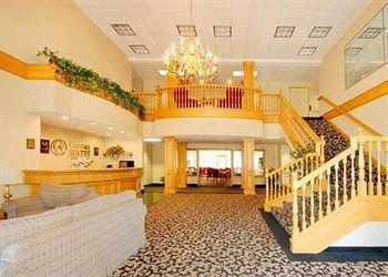 Comfort Suites Clackamas1