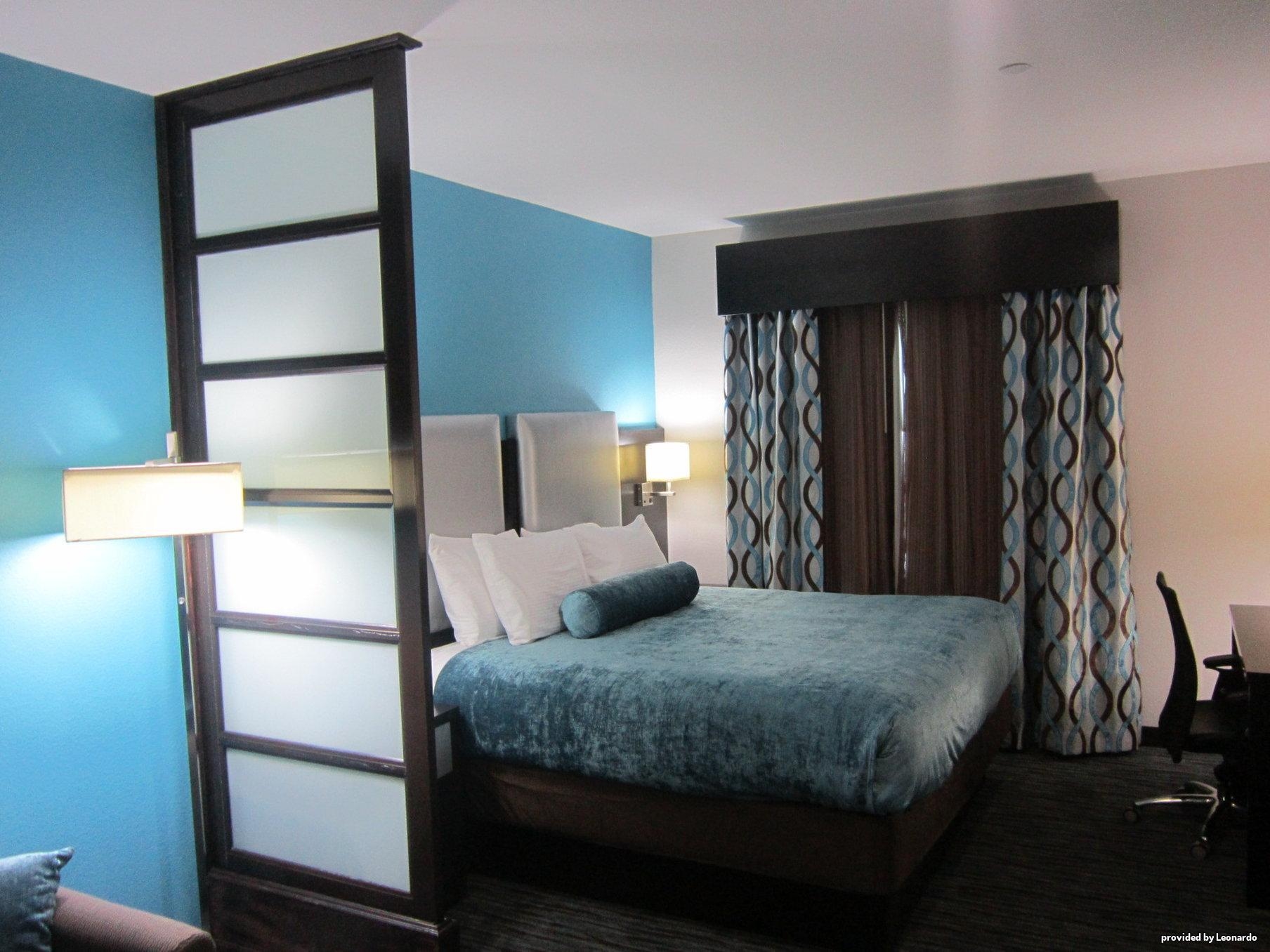 BEST WESTERN PLUS PLEASANTON HOTEL4