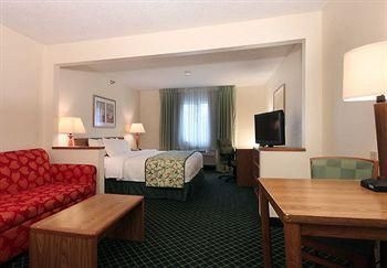 Fairfield Inn by Marriott4
