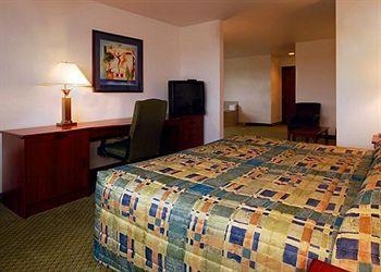 Crossings by GrandStay Inn & Suites0