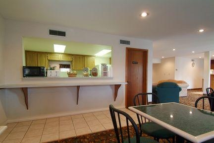 Best Western Inn-Three Rivers3