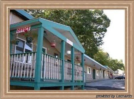 Budget Inn North Kingstown4