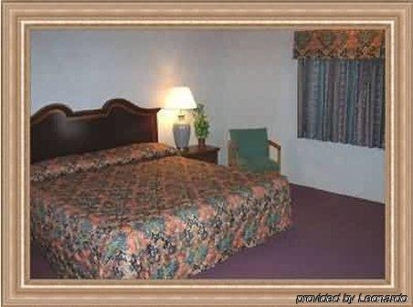 Budget Inn North Kingstown2