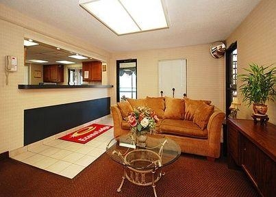 Econo Lodge Kannapolis0